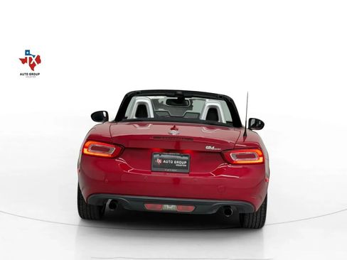 Used 2017 FIAT 124 Spider Lusso RWD image 8