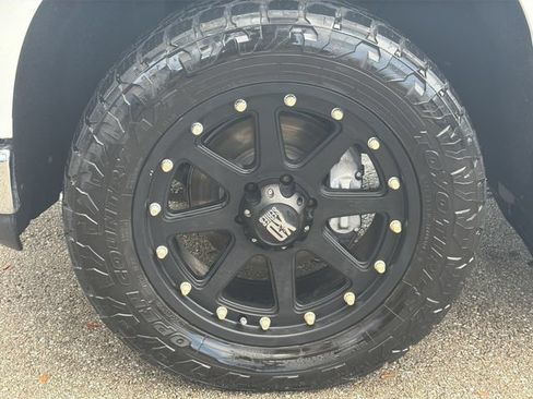 Used 2021 Chevrolet Silverado 1500 LT AWD/4WD image 10
