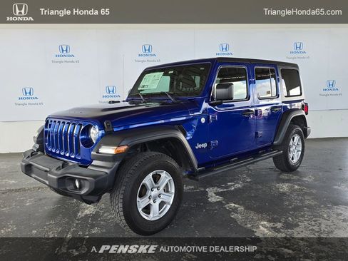 Used 2019 Jeep Wrangler Unlimited Sport S AWD/4WD image 1