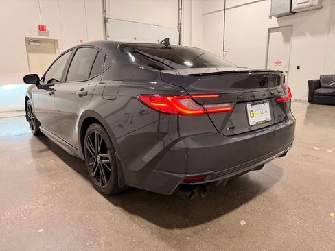 Used 2025 Toyota Camry XSE FWD image 7