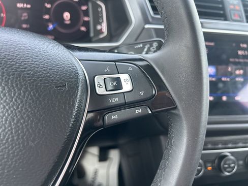 Used 2020 Volkswagen Tiguan SEL image 25