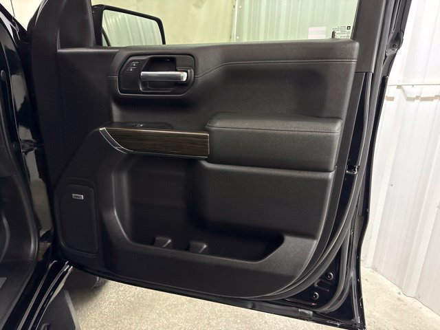 Used 2019 Chevrolet Silverado 1500 LT Trail Boss AWD/4WD image 33