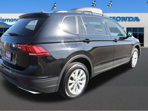 Used 2020 Volkswagen Tiguan S FWD image 6