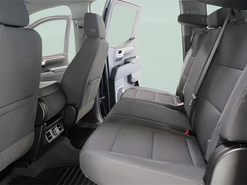 Used 2022 Chevrolet Silverado 1500 LT image 25