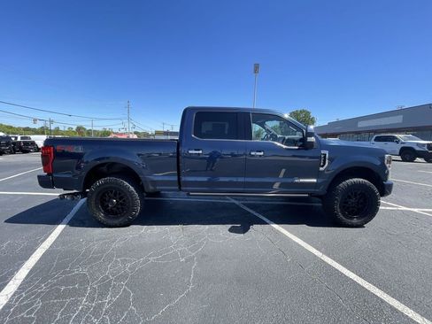 Used 2020 Ford F350 Platinum AWD/4WD image 9