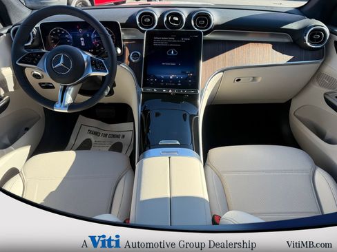 Used 2026 Mercedes-Benz GLC 300 4MATIC image 2