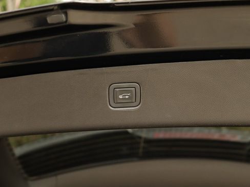 Used 2023 Chevrolet Blazer LT w/ Convenience Package image 27