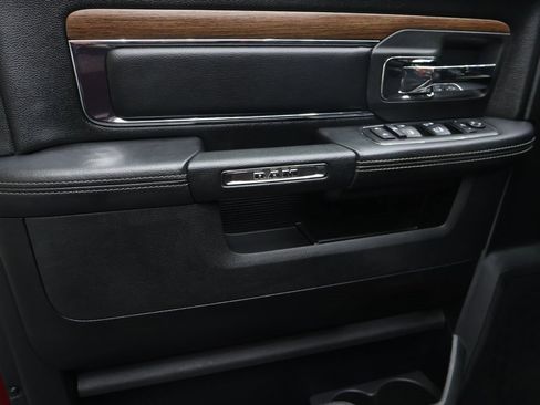 Used 2018 RAM 1500 Laramie w/ Convenience Group image 14