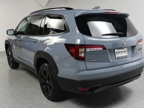 Used 2022 Honda Pilot TrailSport image 9