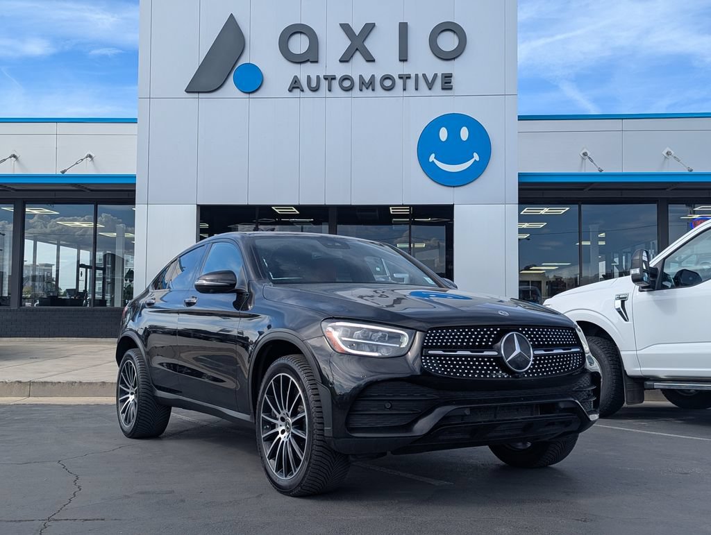 Used 2023 Mercedes-Benz GLC 300 4MATIC Coupe image 1