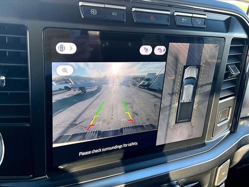 Used 2023 Ford F350 Lariat w/ Chrome Package image 22