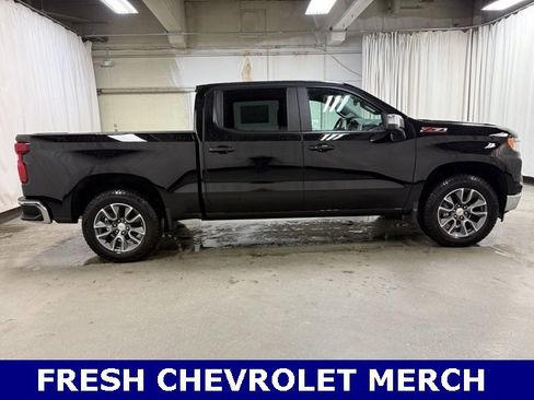 New 2026 Chevrolet Silverado 1500 LT image 3