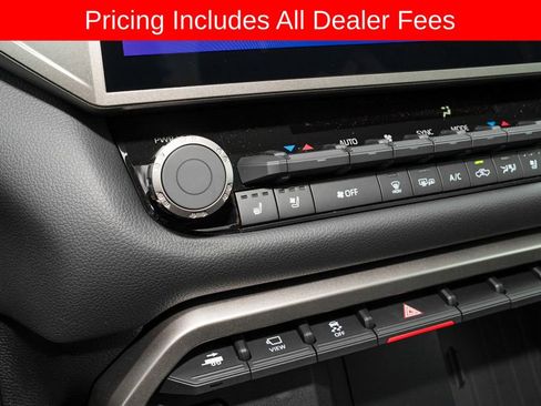 New 2026 Toyota Tundra Limited AWD/4WD image 18