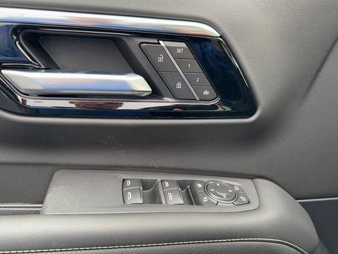 New 2026 Chevrolet Tahoe Premier image 13