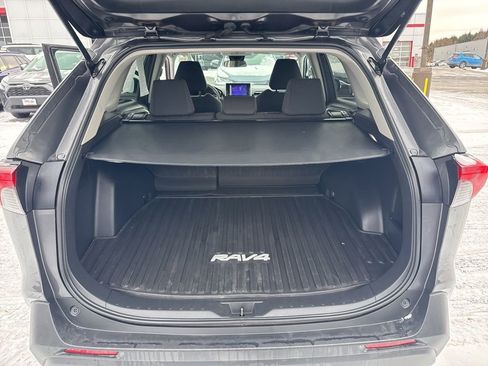Used 2023 Toyota RAV4 LE image 16