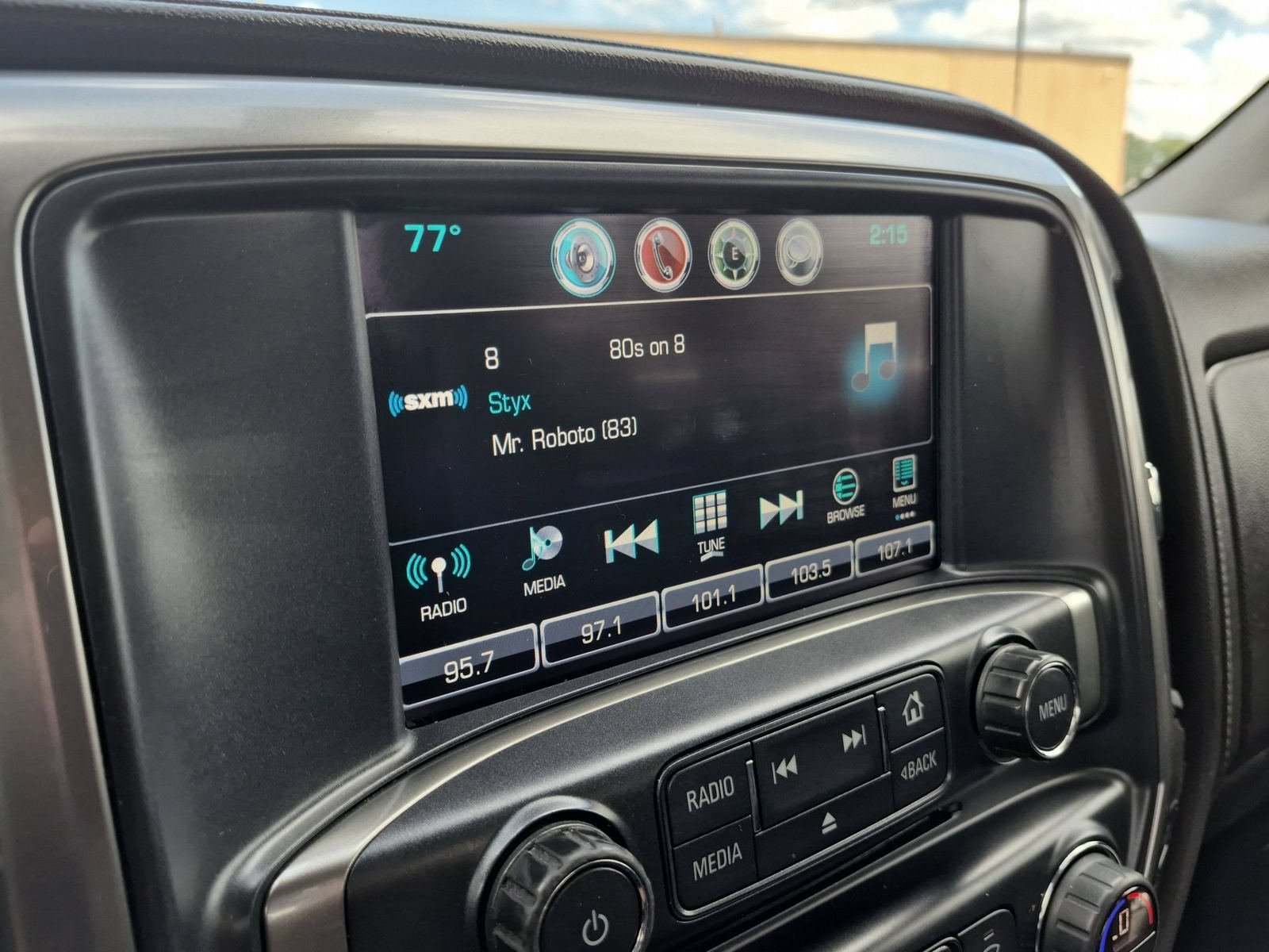 Used 2017 Chevrolet Silverado 1500 LTZ Z71 w/ LTZ Plus Package AWD/4WD image 20