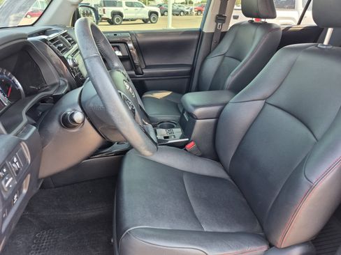 Used 2019 Toyota 4Runner TRD Pro AWD/4WD image 17