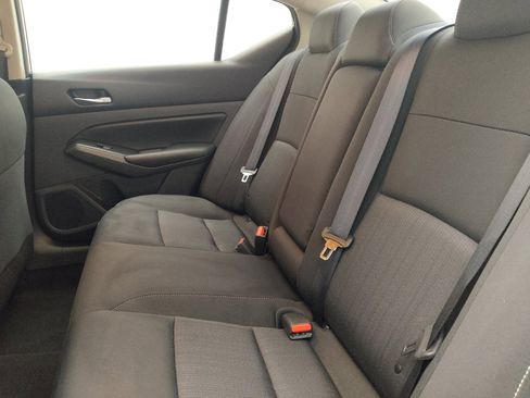 Used 2022 Nissan Altima 2.5 S FWD image 18