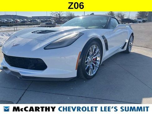 Used 2016 Chevrolet Corvette Z06 w/ 3LZ Preferred Equipment Group image 4