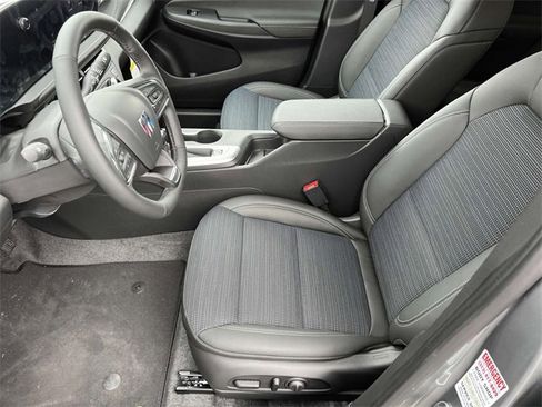 Used 2025 Buick Envista Preferred w/ Convenience I Package image 16