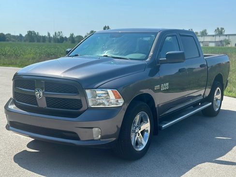 Used 2014 RAM 1500 Express AWD/4WD image 2