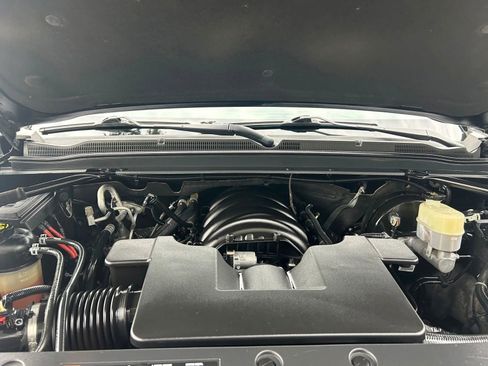 Used 2019 Chevrolet Tahoe LT RWD image 17
