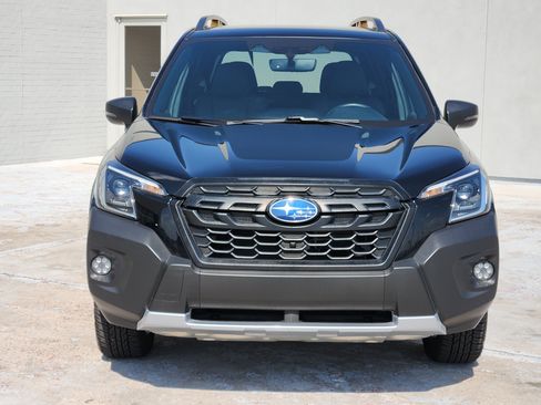Used 2025 Subaru Forester Wilderness w/ Wilderness Package AWD/4WD image 3