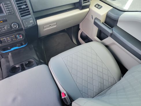 Used 2017 Ford F150 XL w/ Equipment Group 101A Mid RWD image 18