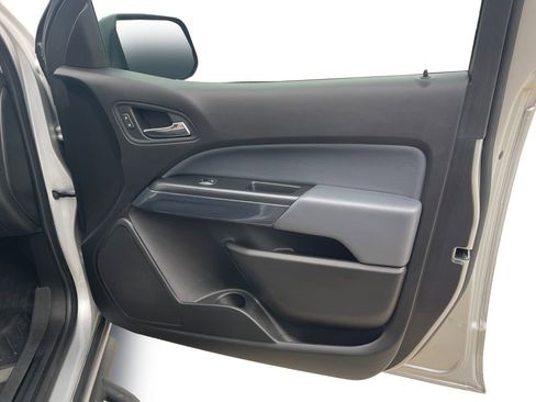 Used 2019 Chevrolet Colorado Z71 image 17