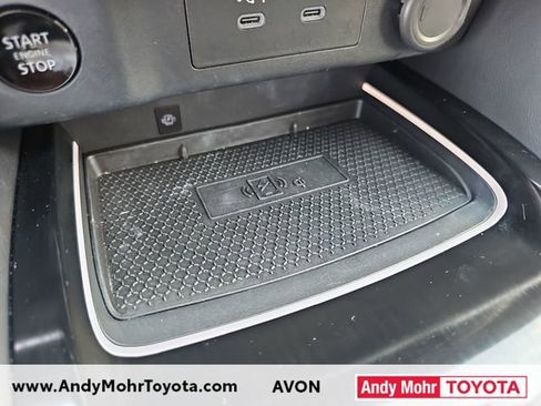 Used 2025 Nissan Rogue Platinum w/ Tech Package image 26