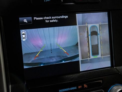 Used 2015 Ford F150 Lariat w/ Equipment Group 502A Luxury RWD image 16