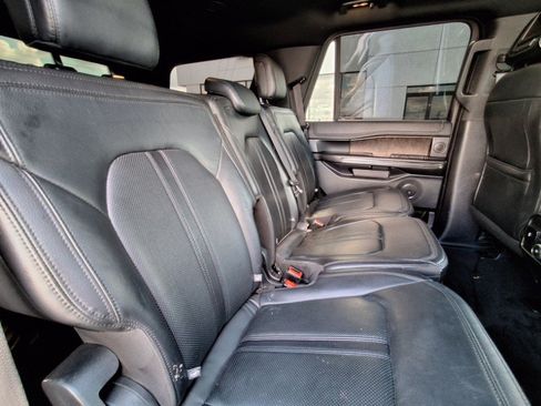 Used 2019 Ford Expedition Limited w/ Cargo Package AWD/4WD image 16