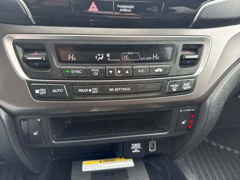 Used 2023 Honda Passport EX-L image 34