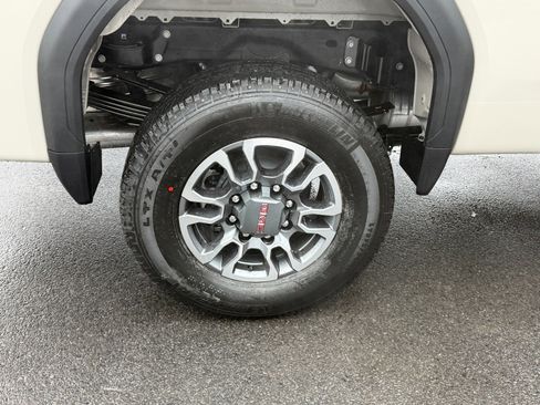 New 2026 GMC Sierra 3500 SLE image 11