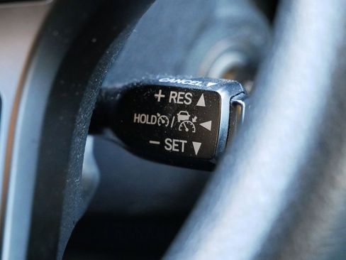 Used 2019 Toyota Tacoma SR image 48