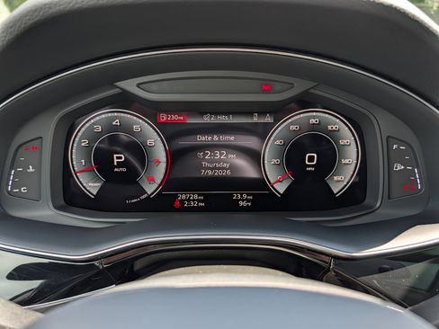 Certified 2023 Audi Q8 Premium Plus w/ Premium Plus Package AWD/4WD image 22