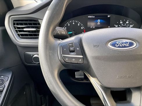 Used 2022 Ford Escape SE FWD image 24