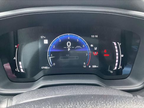 Used 2025 Toyota Corolla SE FWD image 23