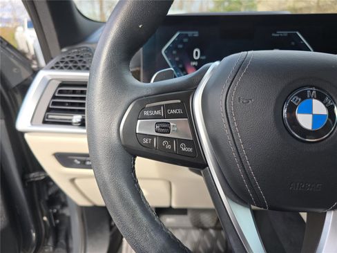 Certified 2024 BMW X5 xDrive40i w/ Executive Package image 33