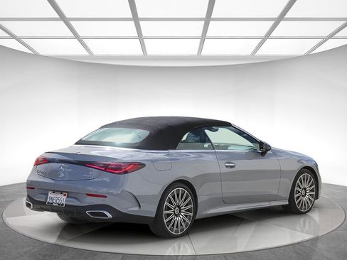 Used 2024 Mercedes-Benz CLE 450 4MATIC Cabriolet w/ Driver Assistance Package image 3