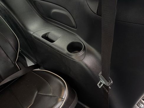 Used 2019 Chrysler Pacifica Limited w/ Advanced Safetytec Group image 20