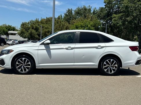Used 2022 Volkswagen Jetta S FWD image 7