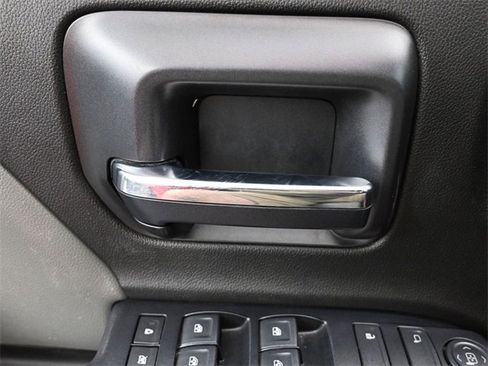 Used 2018 Chevrolet Silverado 1500 Custom w/ Custom Value Package image 29