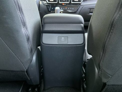 Used 2026 Nissan Sentra SV w/ SV Convenience Package FWD image 24