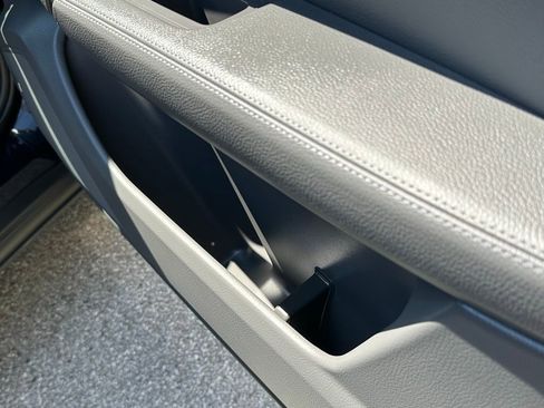 Used 2022 Porsche Cayenne E-Hybrid Coupe image 48