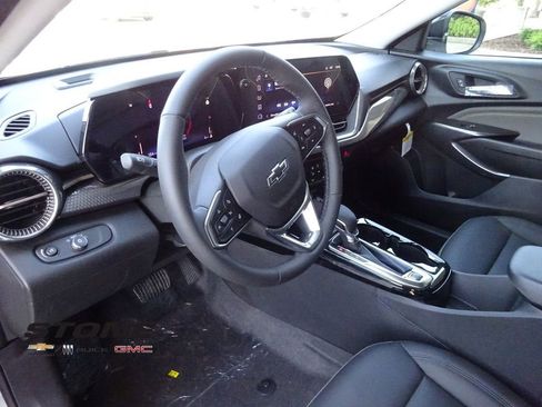 New 2026 Chevrolet Trax ACTIV image 12