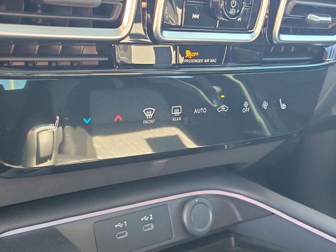 New 2026 Nissan Sentra SV w/ SV Convenience Package image 28