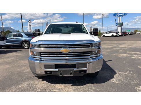Used 2016 Chevrolet Silverado 2500 W/T w/ WT Convenience Package AWD/4WD image 4