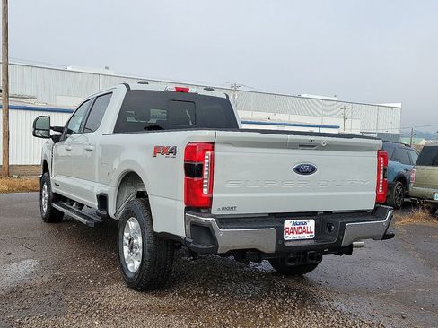 New 2026 Ford F250 XLT w/ XLT Premium Package AWD/4WD image 4