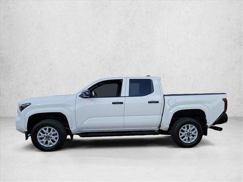 Used 2024 Toyota Tacoma SR RWD image 8